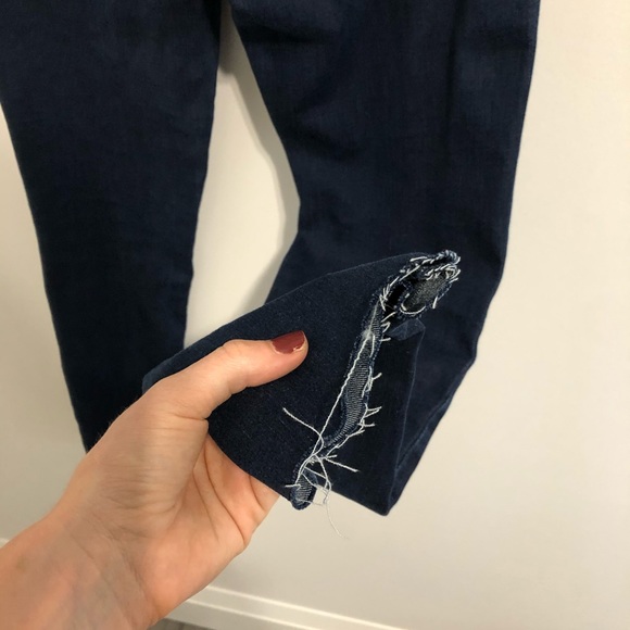 Raw Hem Levi’s 711 Skinny Jeans - Picture 9 of 10